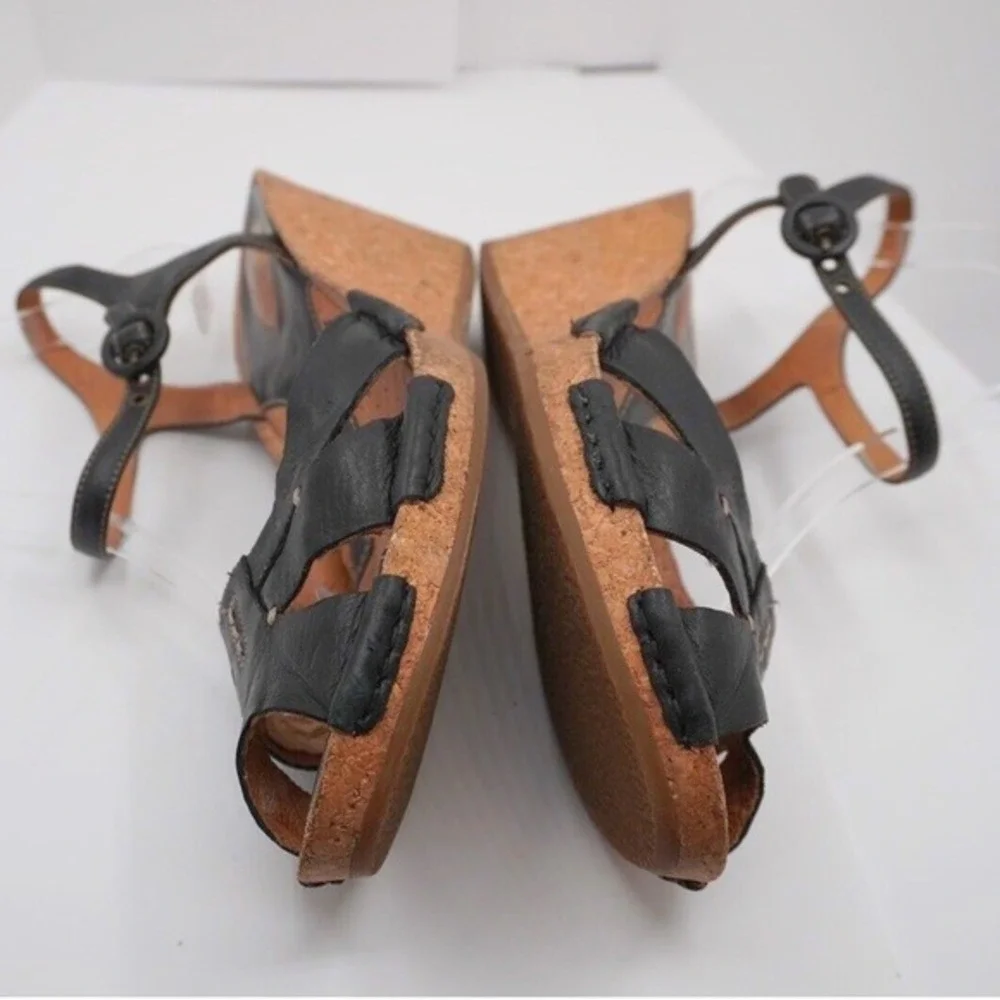 Clarks Artisan Black Leather Cork‎ Wedge Sandals Strappy Shoes 11 Vacation 34-05